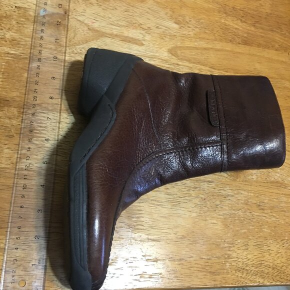 Hush Puppies Boot DRK BROWN mid sz 6.5 Square Toe Soft Leather Bootie Waterproof - Picture 2 of 14